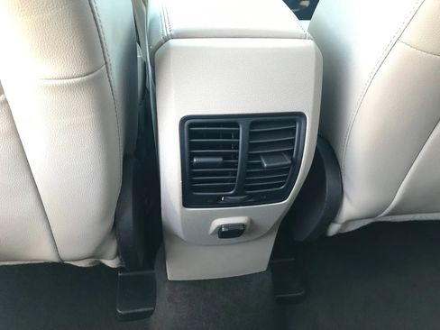 Used 2018 Ford Escape SEL w/ Ford Safe & Smart Package image 35