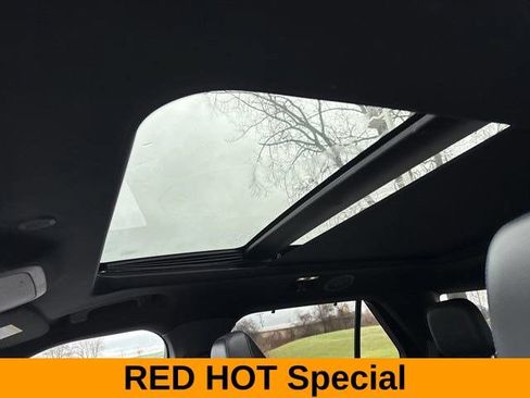Used 2024 Ford Explorer ST w/ Equipment Group 401A AWD/4WD image 31