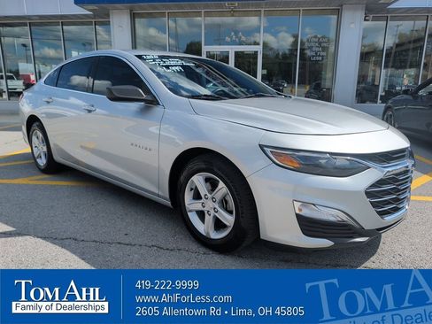Used 2020 Chevrolet Malibu LS w/ LPO, Convenience Package 2 FWD image 1