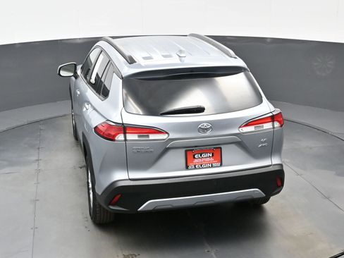 Used 2024 Toyota Corolla Cross LE image 35