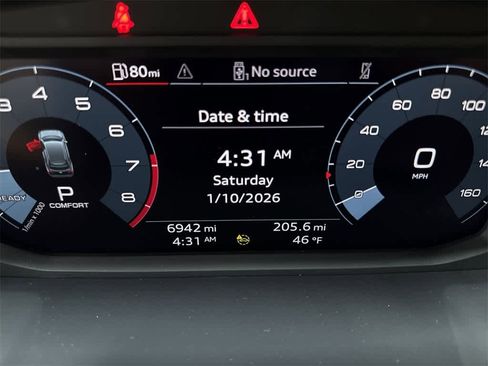 Used 2024 Audi Q3 2.0T Premium image 19