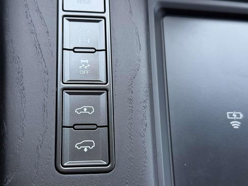 Used 2024 Lexus LX 600 4WD w/ Appearance Package image 26