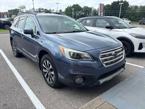 Used 2016 Subaru Outback 3.6R Limited AWD/4WD image 2