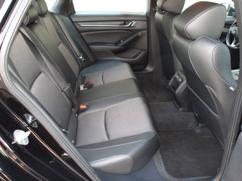 Used 2022 Honda Accord Sport image 25