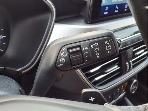 Used 2020 Ford Escape SEL AWD/4WD image 18