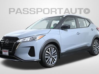 Used 2024 Nissan Kicks SV