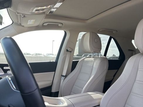 Used 2023 Mercedes-Benz GLE 350 4MATIC image 9