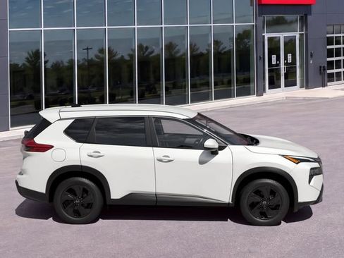 New 2026 Nissan Rogue SV w/ Cold Weather Package AWD/4WD image 8