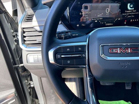 Used 2024 GMC Acadia Elevation FWD image 23