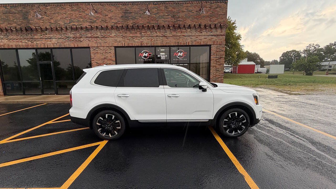 Used 2025 Kia Telluride SX w/ SX Captain's Chair Package FWD image 1