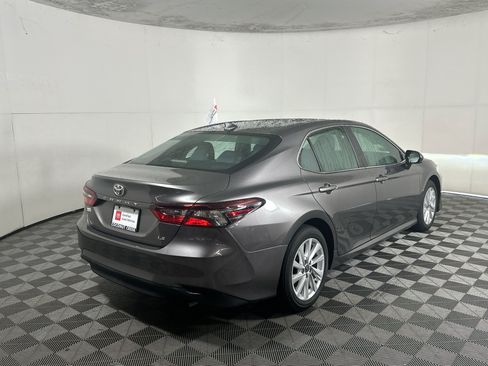Used 2024 Toyota Camry LE FWD image 3