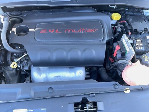 Certified 2018 Jeep Compass Limited w/ Navigation Group image 19