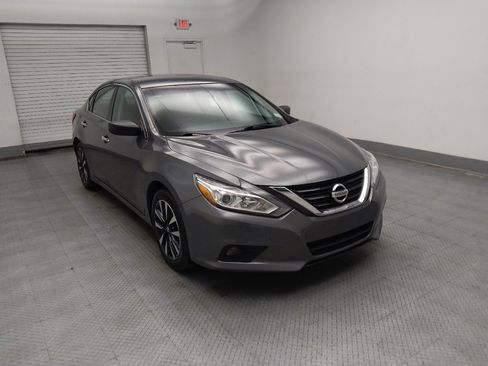 Used 2018 Nissan Altima 2.5 SV image 13