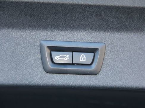 Used 2023 BMW X3 M40i w/ Premium Package image 40