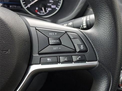 Used 2024 Nissan Sentra SV image 21