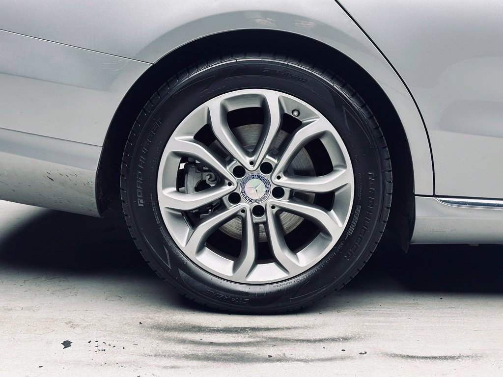 Used 2016 Mercedes-Benz C 300 Sedan image 35