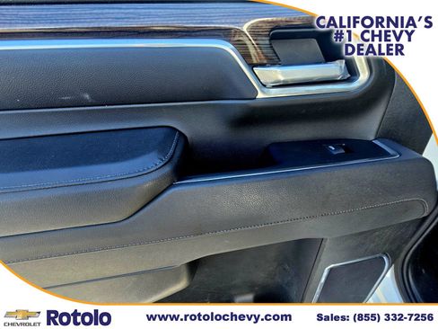 Used 2025 Chevrolet Silverado 2500 LT w/ Convenience Package image 17