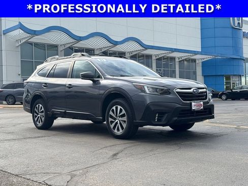 Used 2021 Subaru Outback Premium AWD/4WD image 3