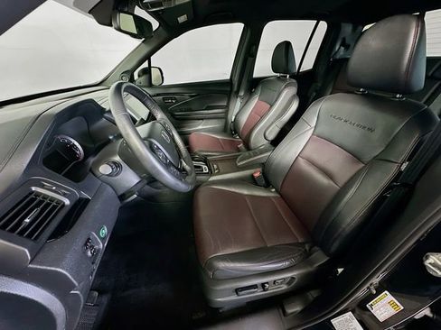 Used 2017 Honda Ridgeline Black Edition image 12