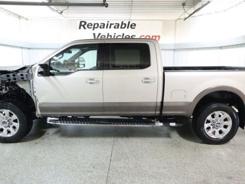Used 2017 Ford F250 Lariat w/ Chrome Package AWD/4WD image 1