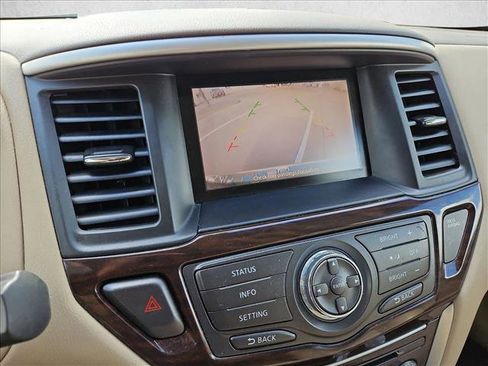 Used 2014 Nissan Pathfinder SL w/ Trailer Tow Package image 13