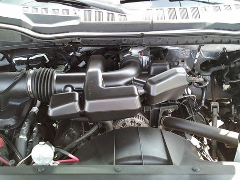 Used 2017 Ford F250 XLT w/ XLT Value Package AWD/4WD image 22