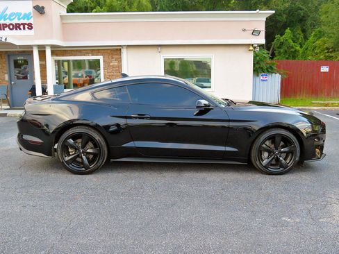 Used 2021 Ford Mustang GT Premium w/ Equipment Group 401A image 6