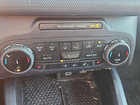 Used 2024 Ford Bronco Sport Outer Banks w/ Topo Graphic Package image 17