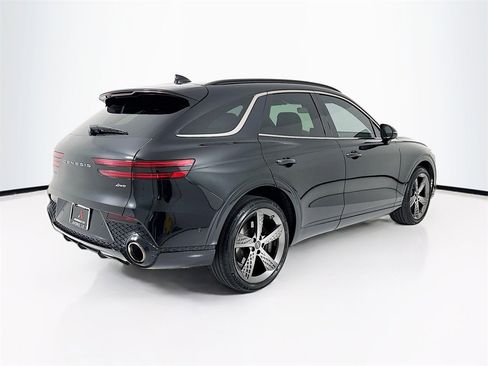 Used 2023 Genesis GV70 2.5T Select w/ Sport Prestige Package image 9