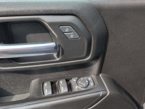 Used 2024 Chevrolet Silverado 2500 Custom w/ Custom Value Package AWD/4WD image 18