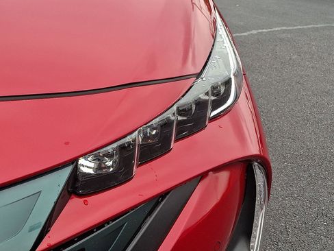 Used 2020 Toyota Prius Prime Limited w/ Carpet Mat Package FWD image 9