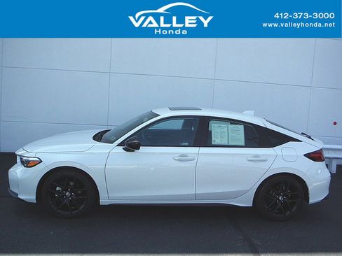 Used 2026 Honda Civic Sport image 2