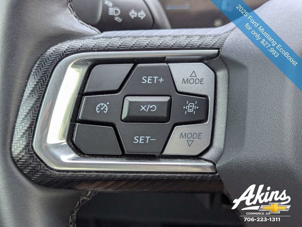 Used 2025 Ford Mustang Coupe RWD image 23
