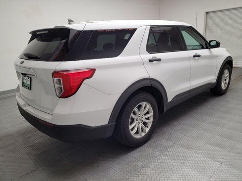 Used 2021 Ford Explorer 2WD image 9