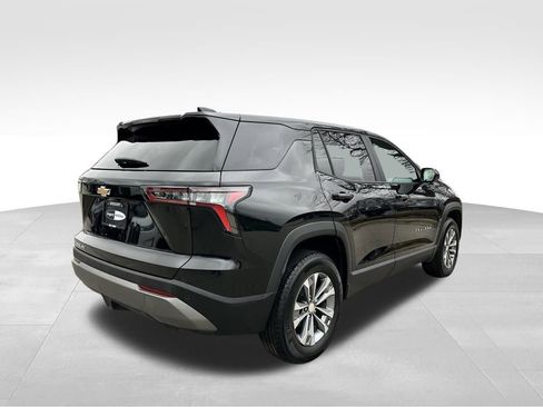 Used 2025 Chevrolet Equinox LT image 8