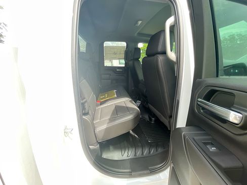 New 2024 GMC Sierra 3500 Pro w/ Convenience Package image 6