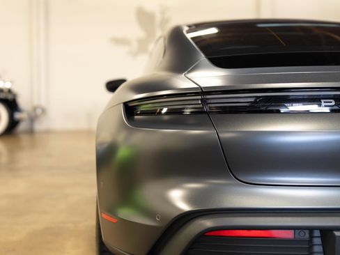 Used 2025 Porsche Taycan RWD image 37