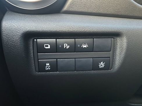 New 2025 Nissan Versa S image 10