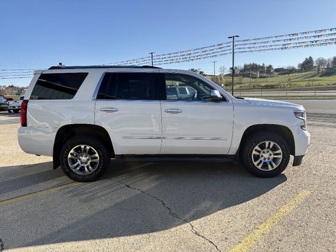 Used 2019 Chevrolet Tahoe LS image 6