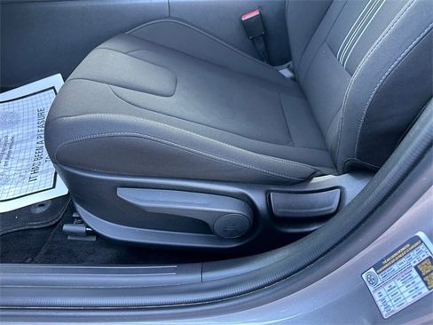 Used 2023 Hyundai Elantra Blue image 20