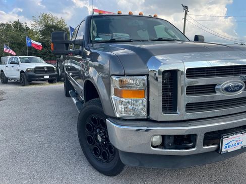 Used 2009 Ford F350 Lariat image 3