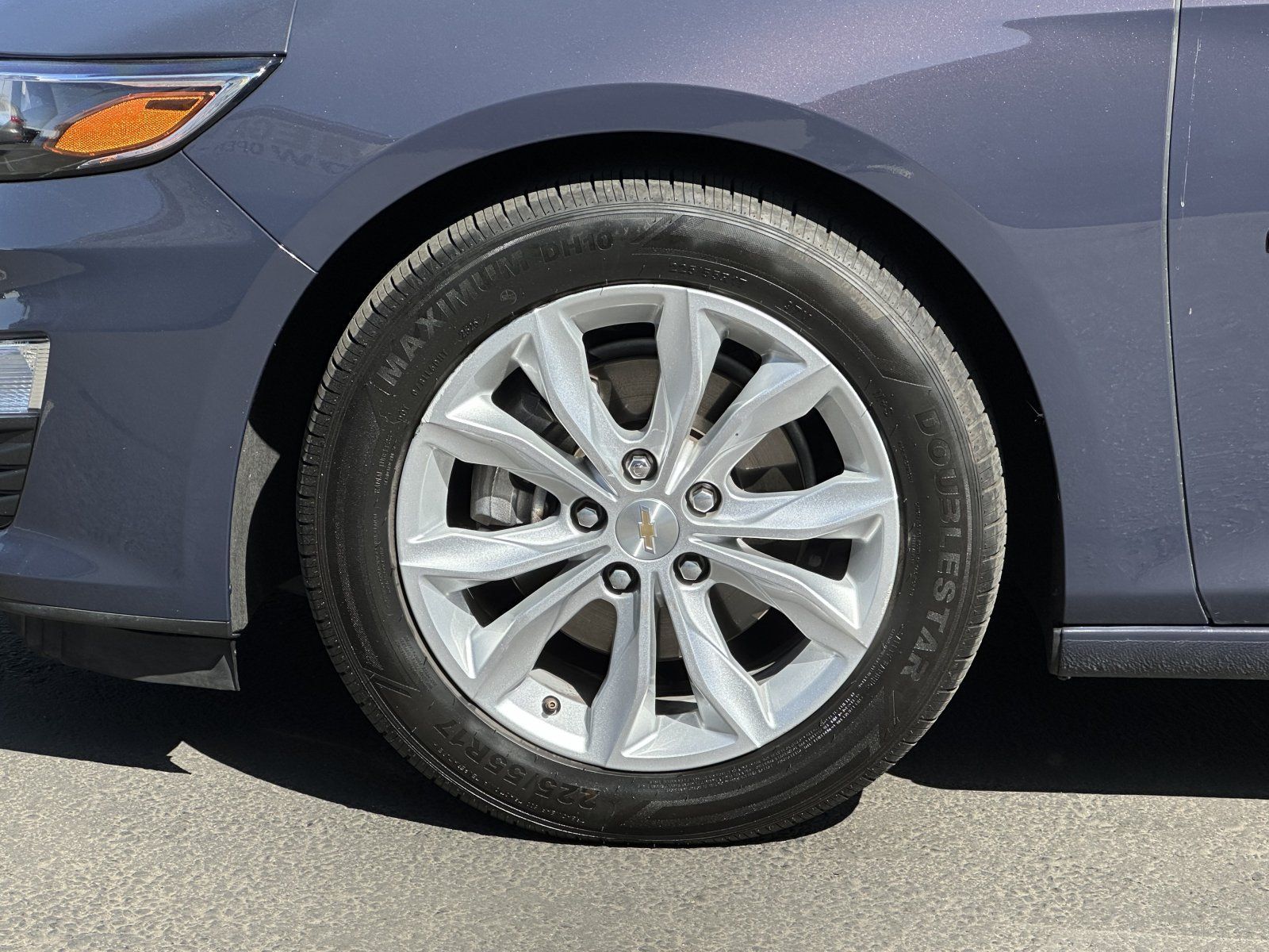 Used 2025 Chevrolet Malibu LT FWD image 25