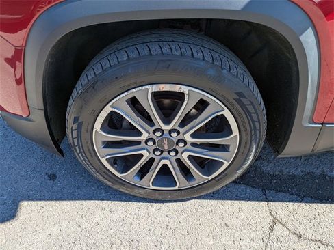 Used 2020 GMC Acadia AT4 image 25