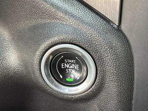 Used 2020 GMC Sierra 1500 AT4 w/ AT4 Premium Package image 16