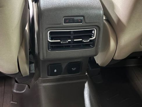 Used 2020 Lincoln Corsair Reserve w/ Equipment Group 201A AWD/4WD image 17