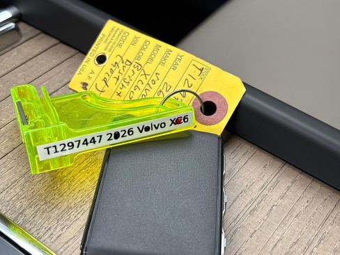 New 2026 Volvo XC60 B5 Plus w/ Protection Package Premier image 23