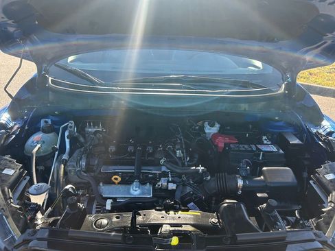 Used 2024 Nissan Kicks SR w/ SR Premium Package image 30