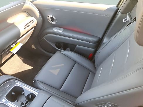 New 2026 Hyundai Palisade Calligraphy image 14