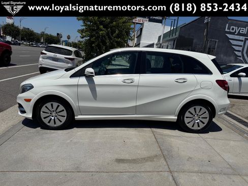 Used 2016 Mercedes-Benz B 250e image 4