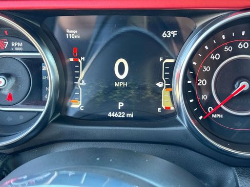 Certified 2022 Jeep Gladiator Rubicon w/ LED Lighting Group AWD/4WD image 19